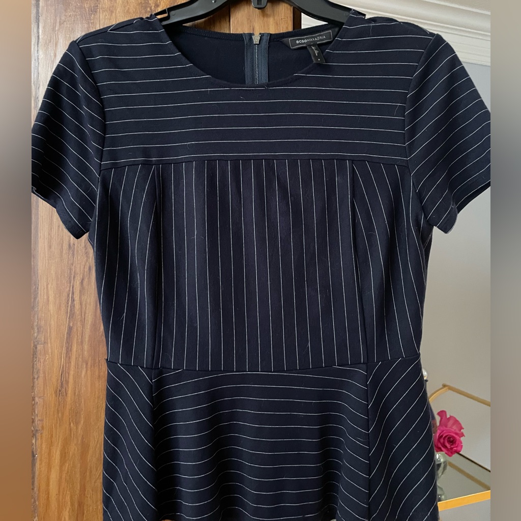 Bcbg Navy/White Stripped Short Sleeve Top